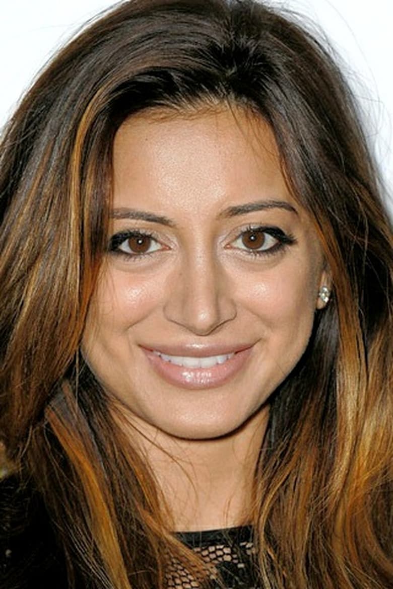 Portrait of Noureen DeWulf