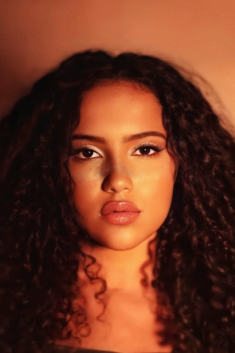Portrait of Alanys Santos