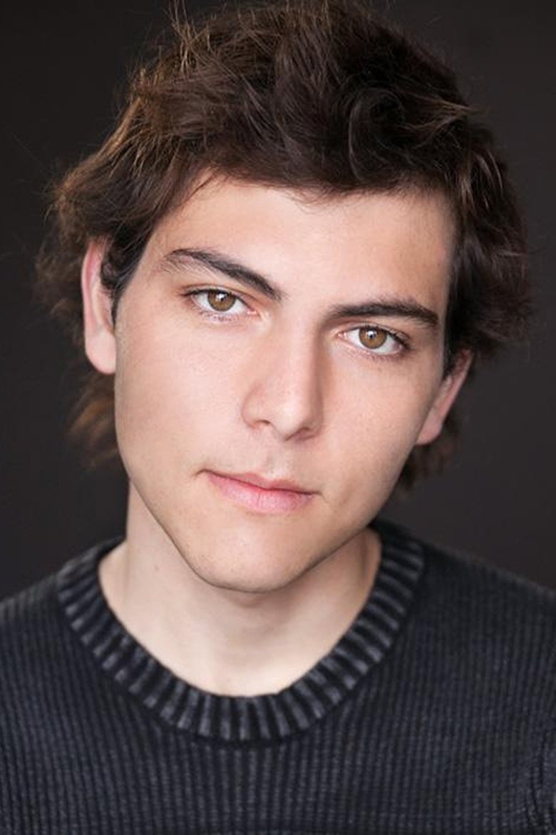 Portrait of Remy Nahapetian