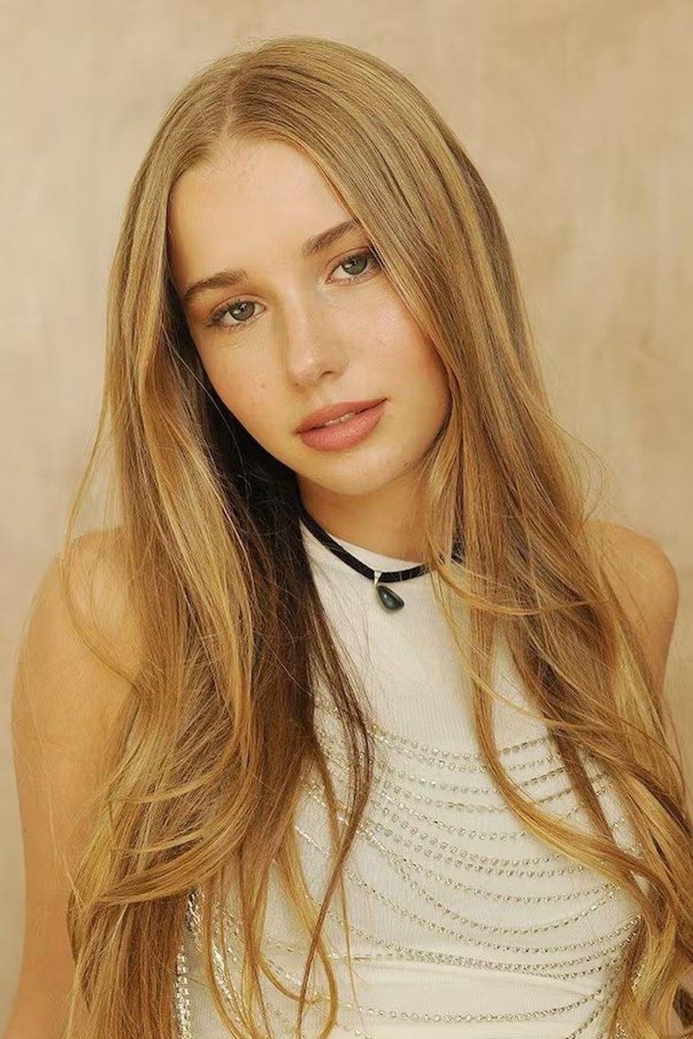 Portrait of Taina Gravier