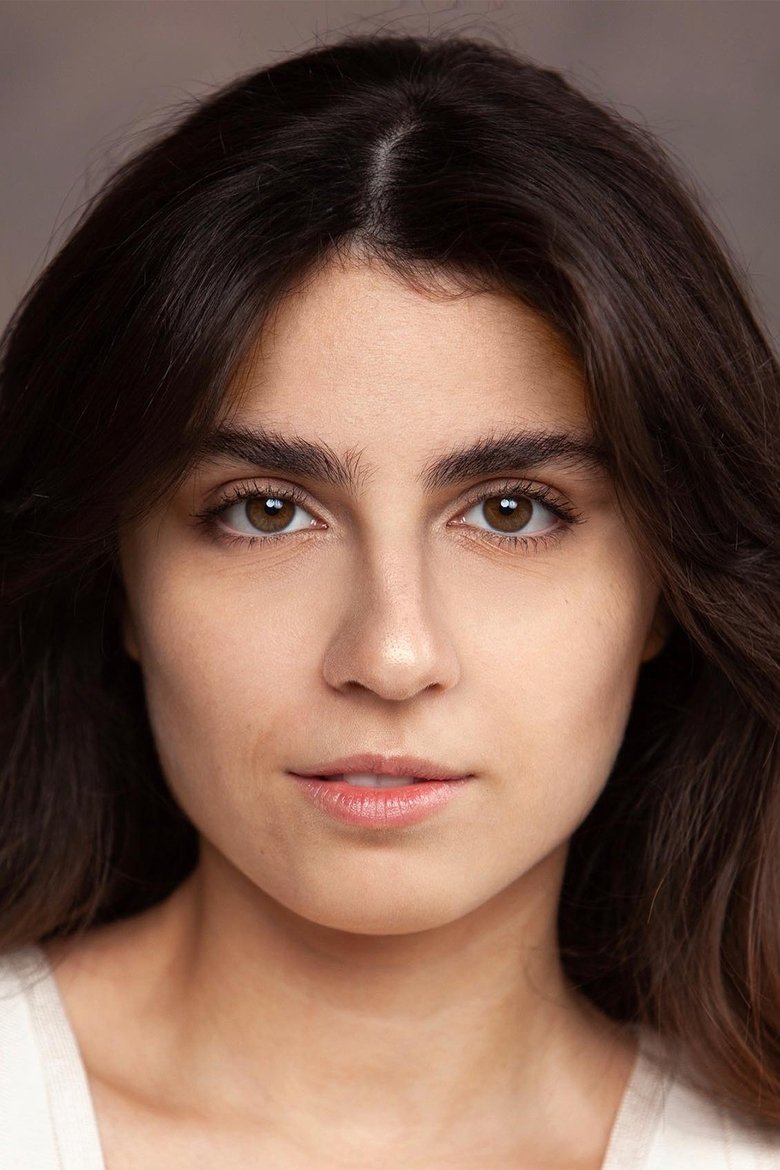 Portrait of Nadia Charbel