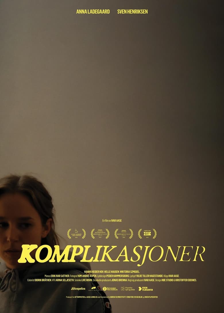 Poster of Complications