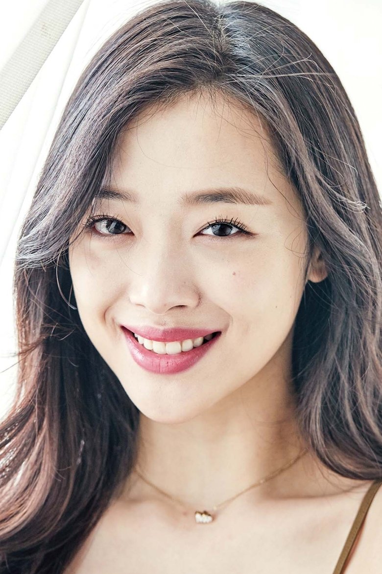 Portrait of Sulli