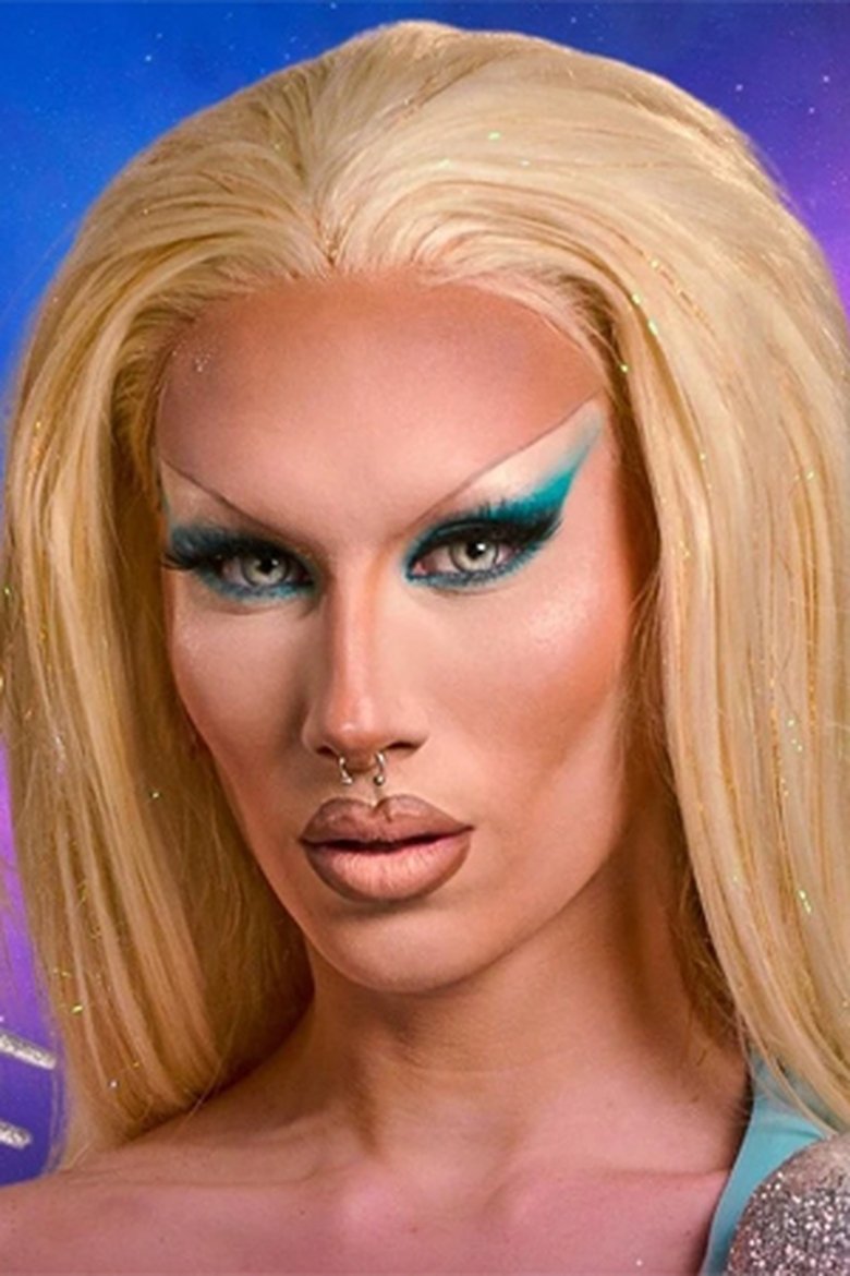 Portrait of Peach Rich