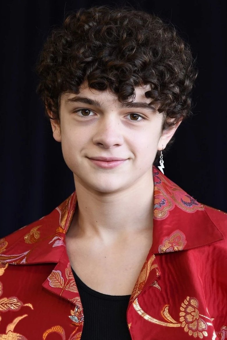 Portrait of Noah Jupe