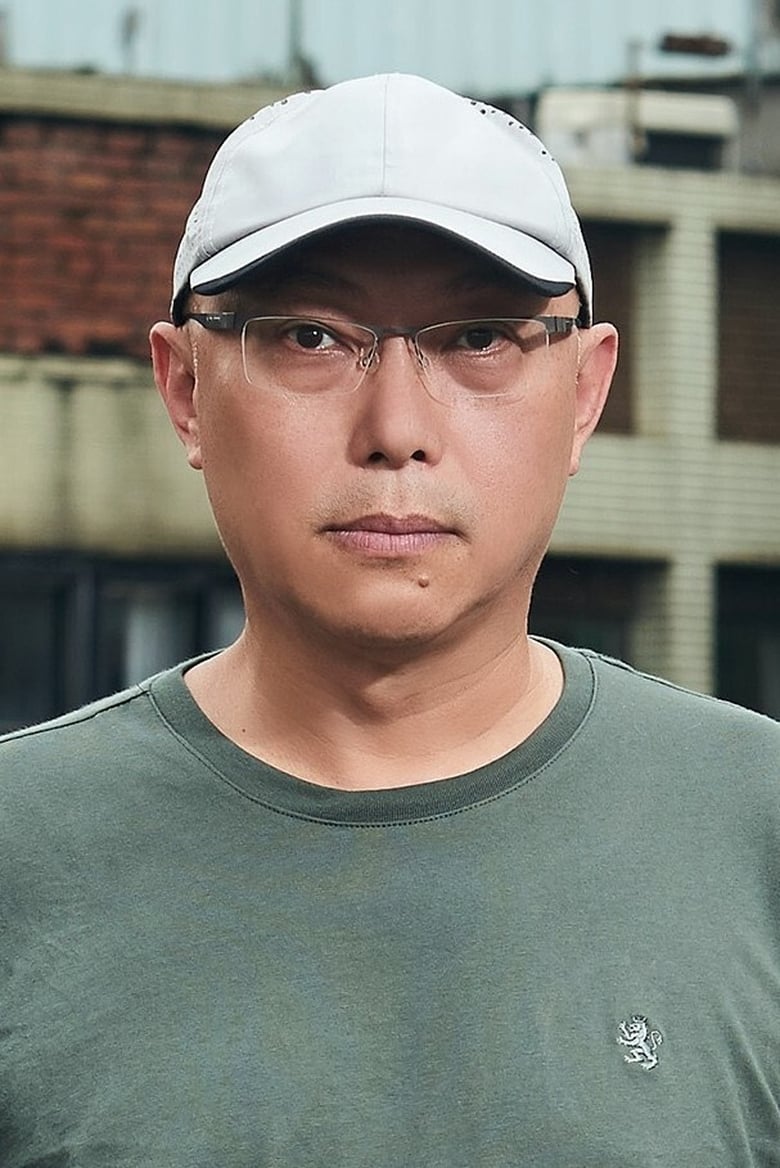 Portrait of Danny Deng