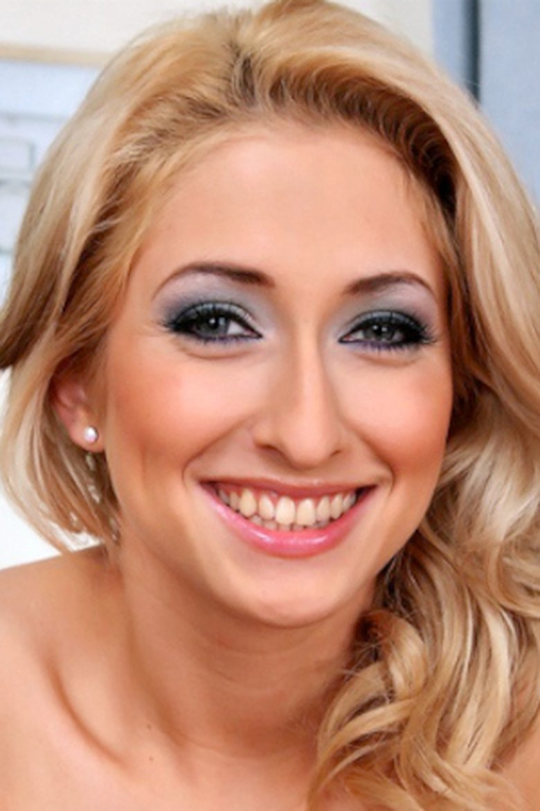 Portrait of Karina Shay