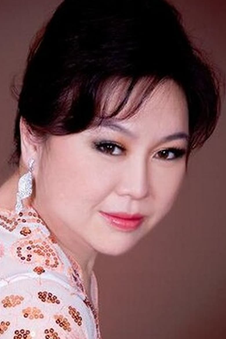 Portrait of Julie Chew