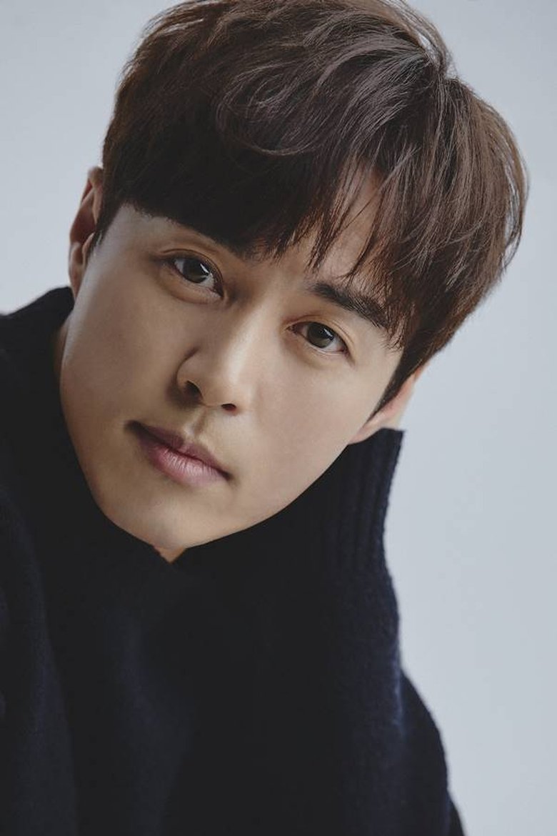 Portrait of Oh Min-suk