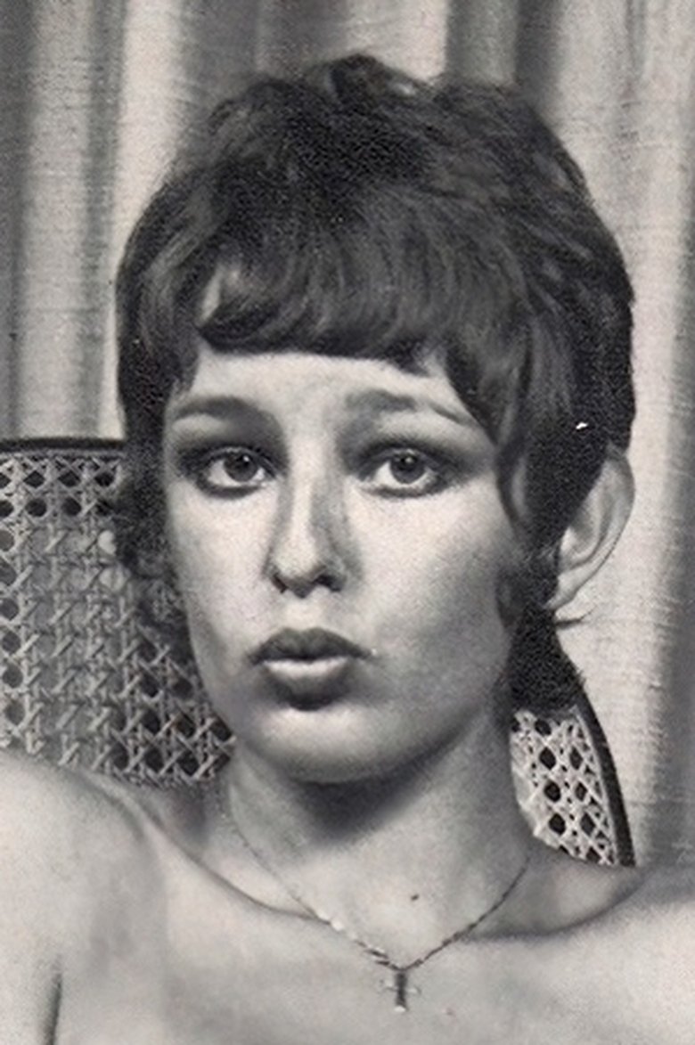 Portrait of Nicole Yerna