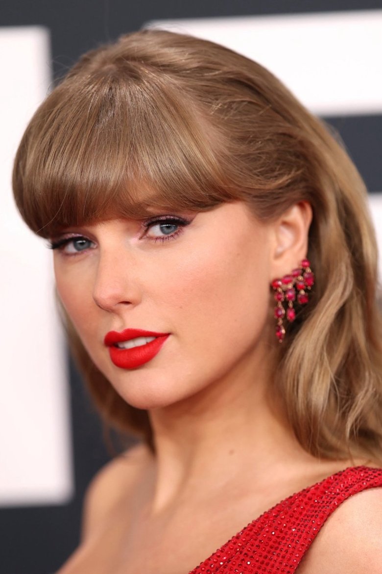 Portrait of Taylor Swift