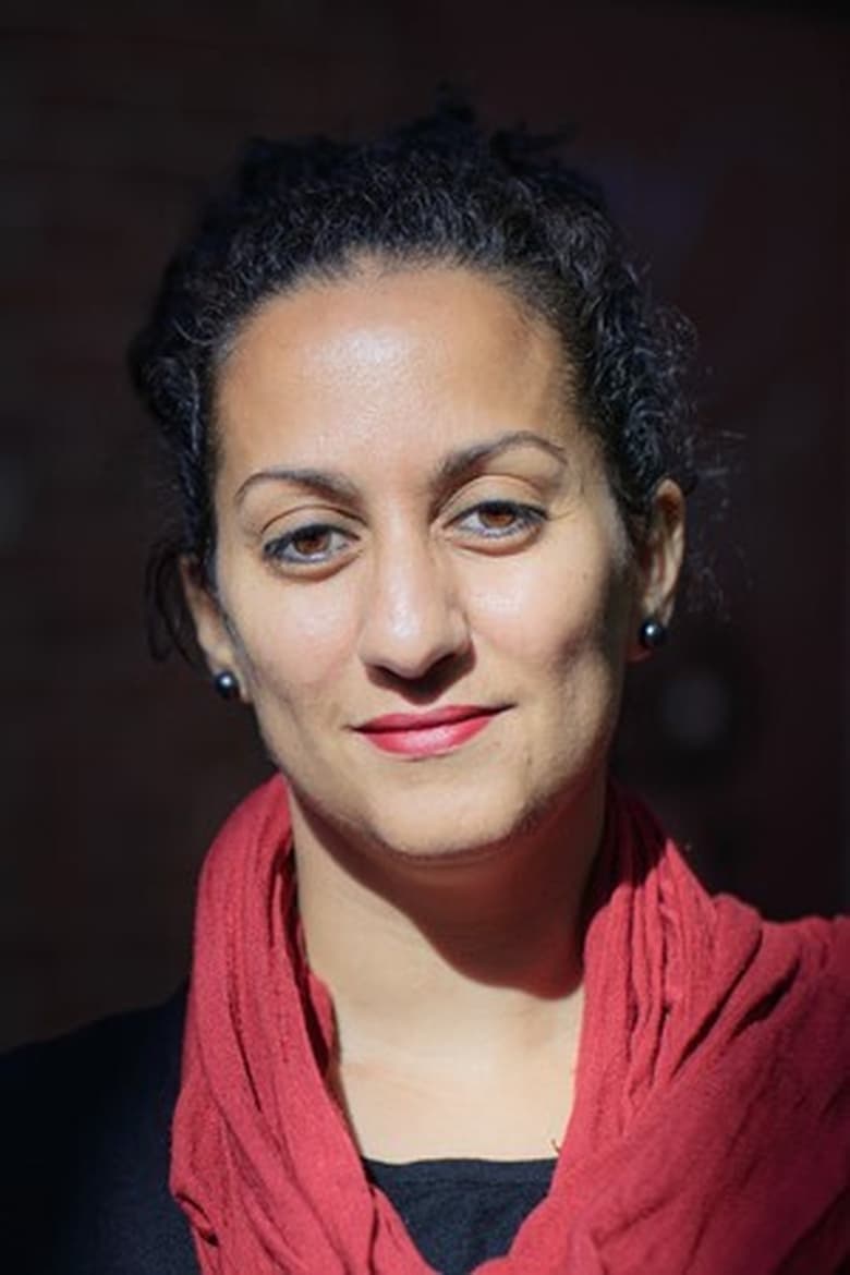 Portrait of Leïla Sakhir