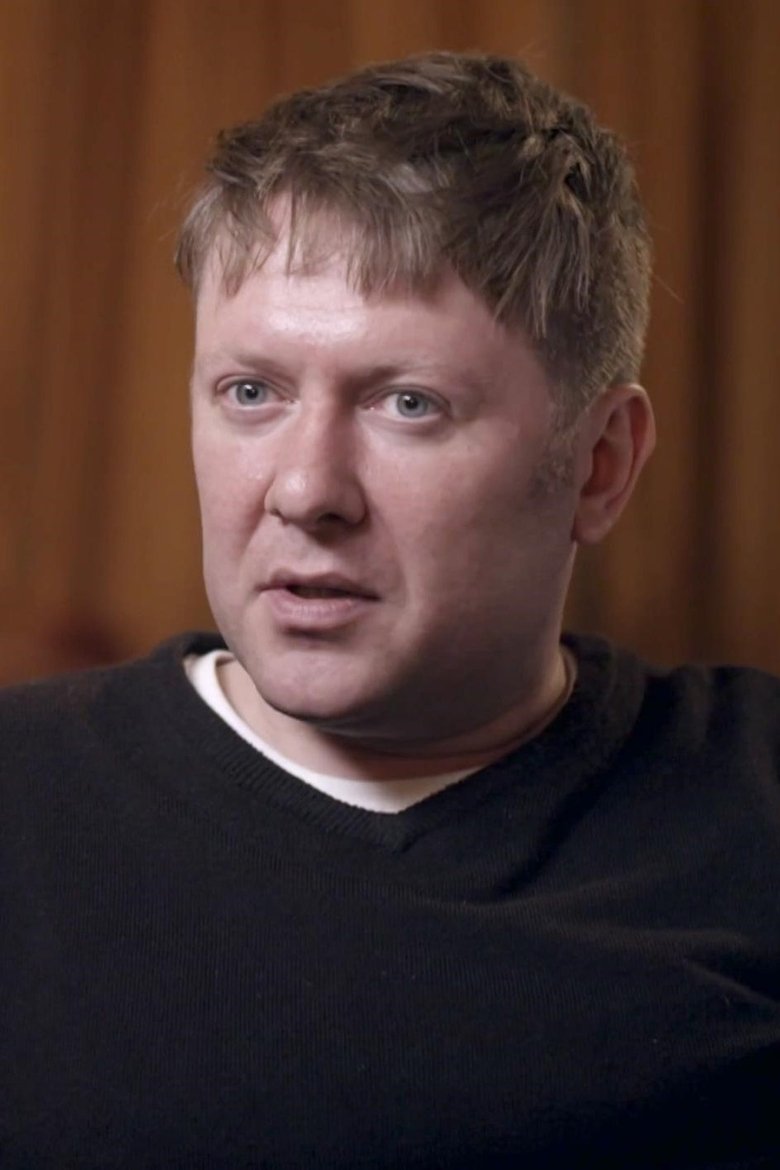 Portrait of Simon Farquhar