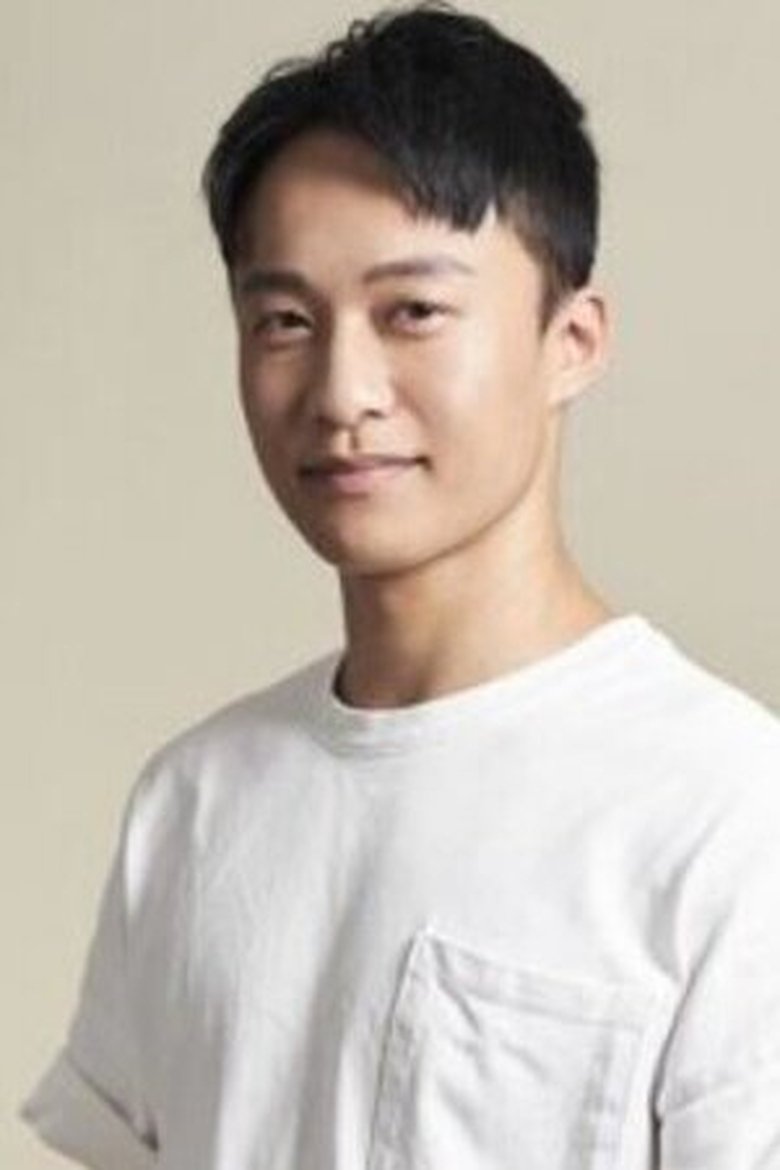 Portrait of Blake Cheng