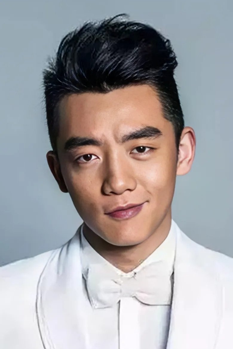 Portrait of Ryan Zheng