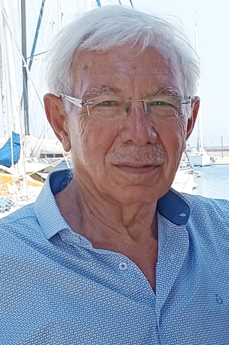 Portrait of Στράτος Μαρκίδης