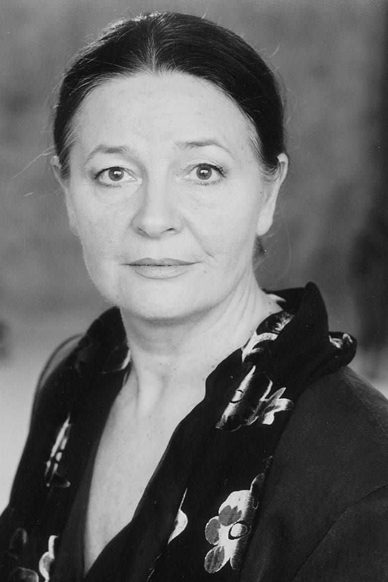 Portrait of Monika Hetterle