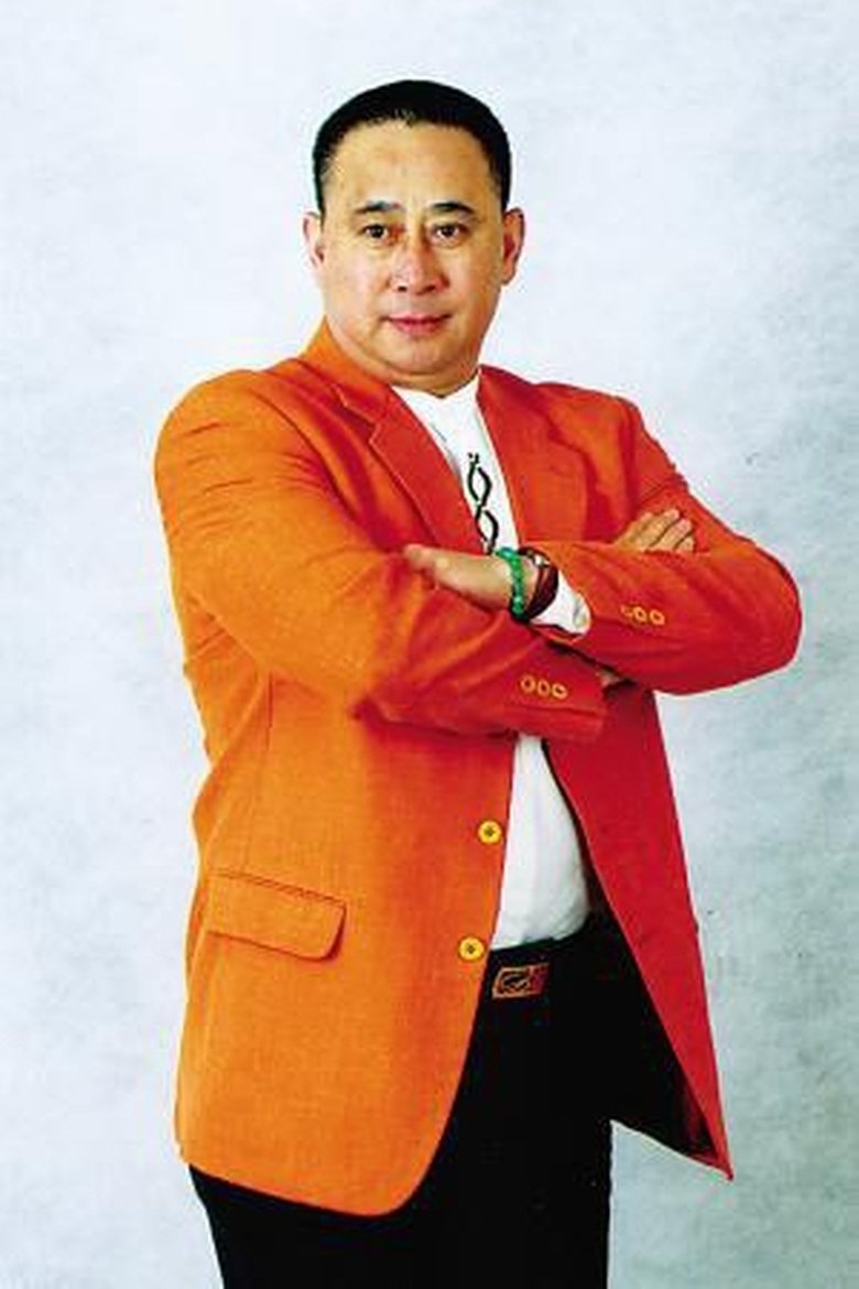 Portrait of 龚仁龙
