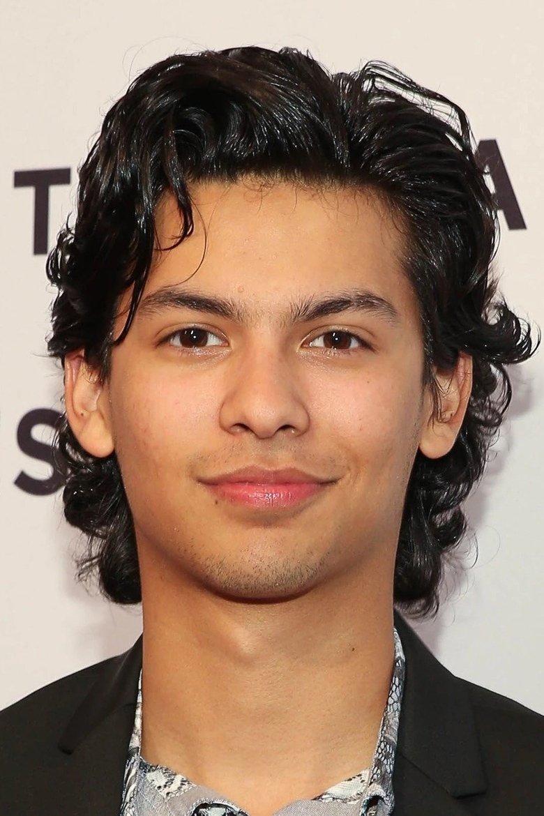 Portrait of Xolo Mariduena