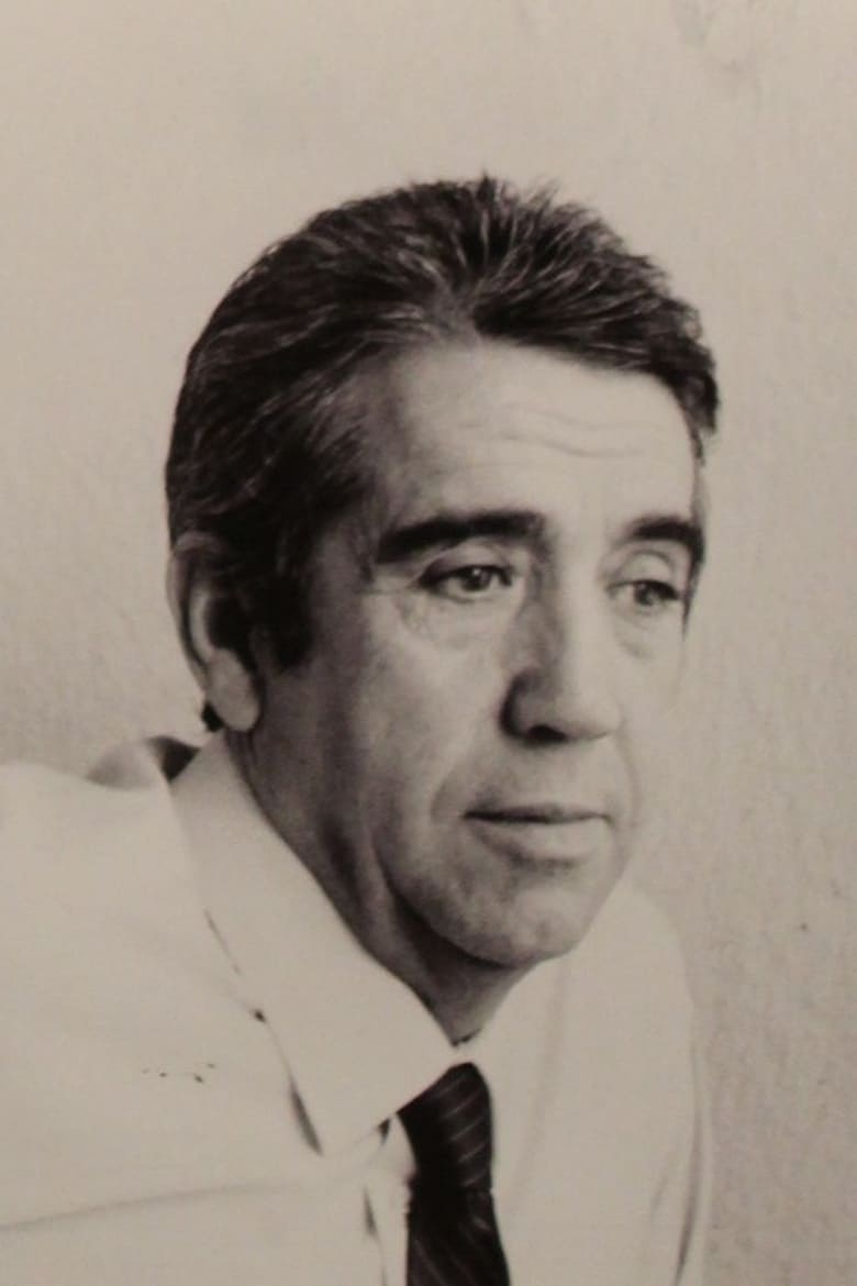 Portrait of Chumy Chúmez