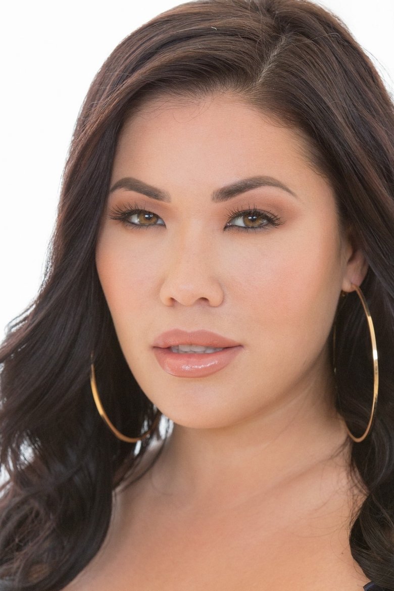 Portrait of London Keyes