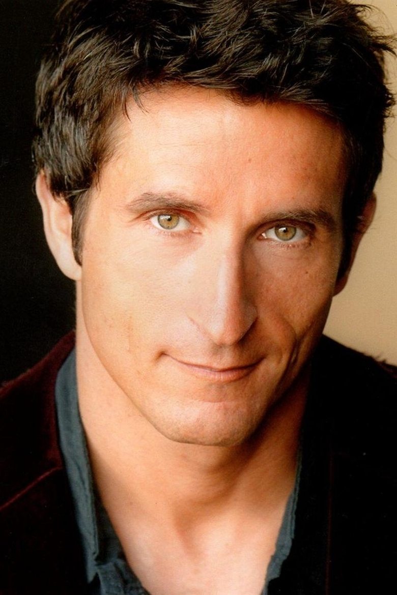 Portrait of Jonathan LaPaglia