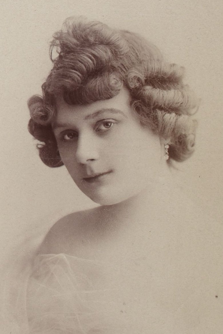 Portrait of Paule Morly