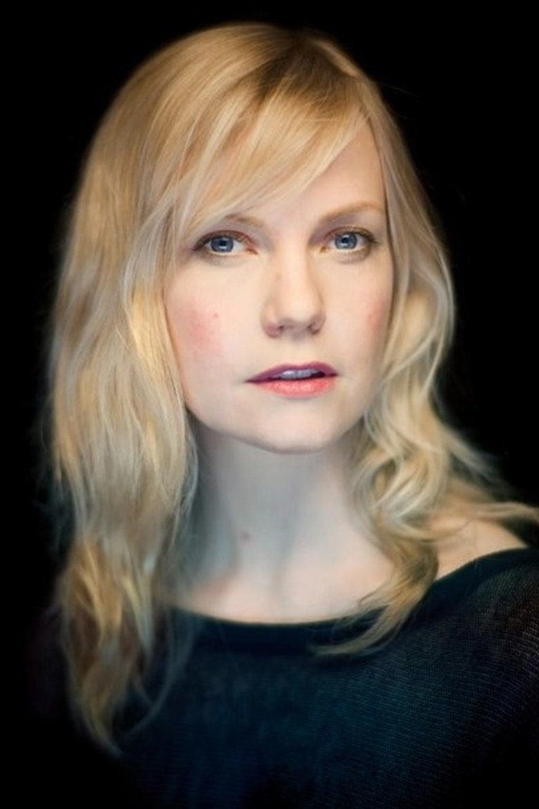 Portrait of Laura Harris