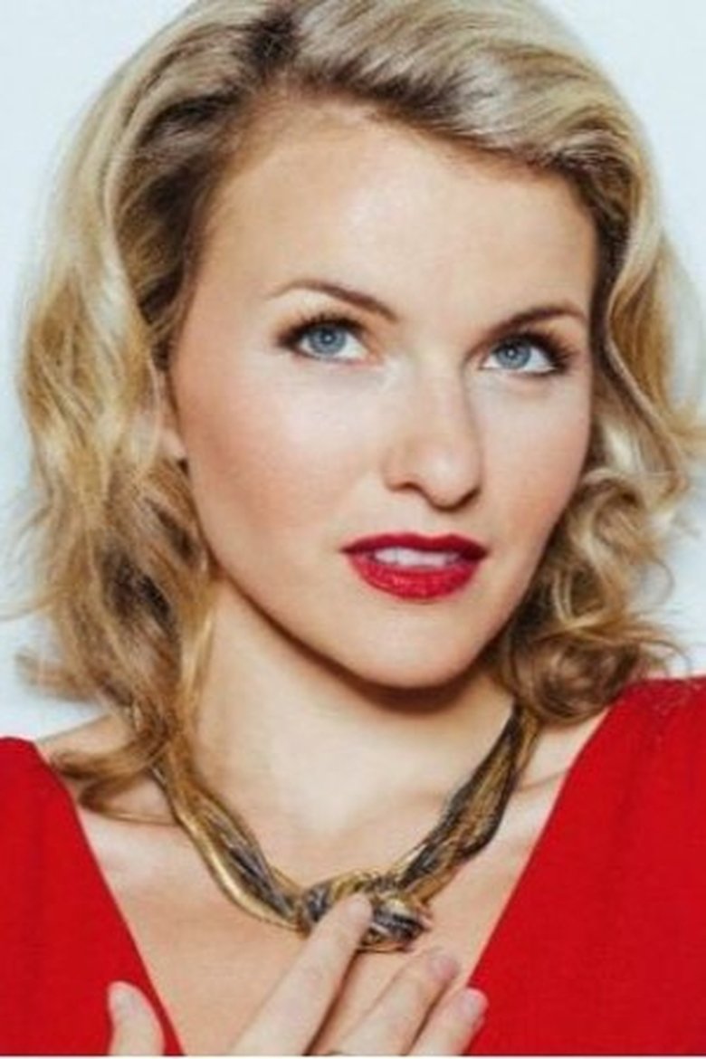 Portrait of Alicia Ancel