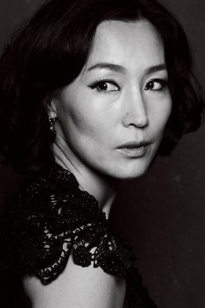 Portrait of Lee Hye-young