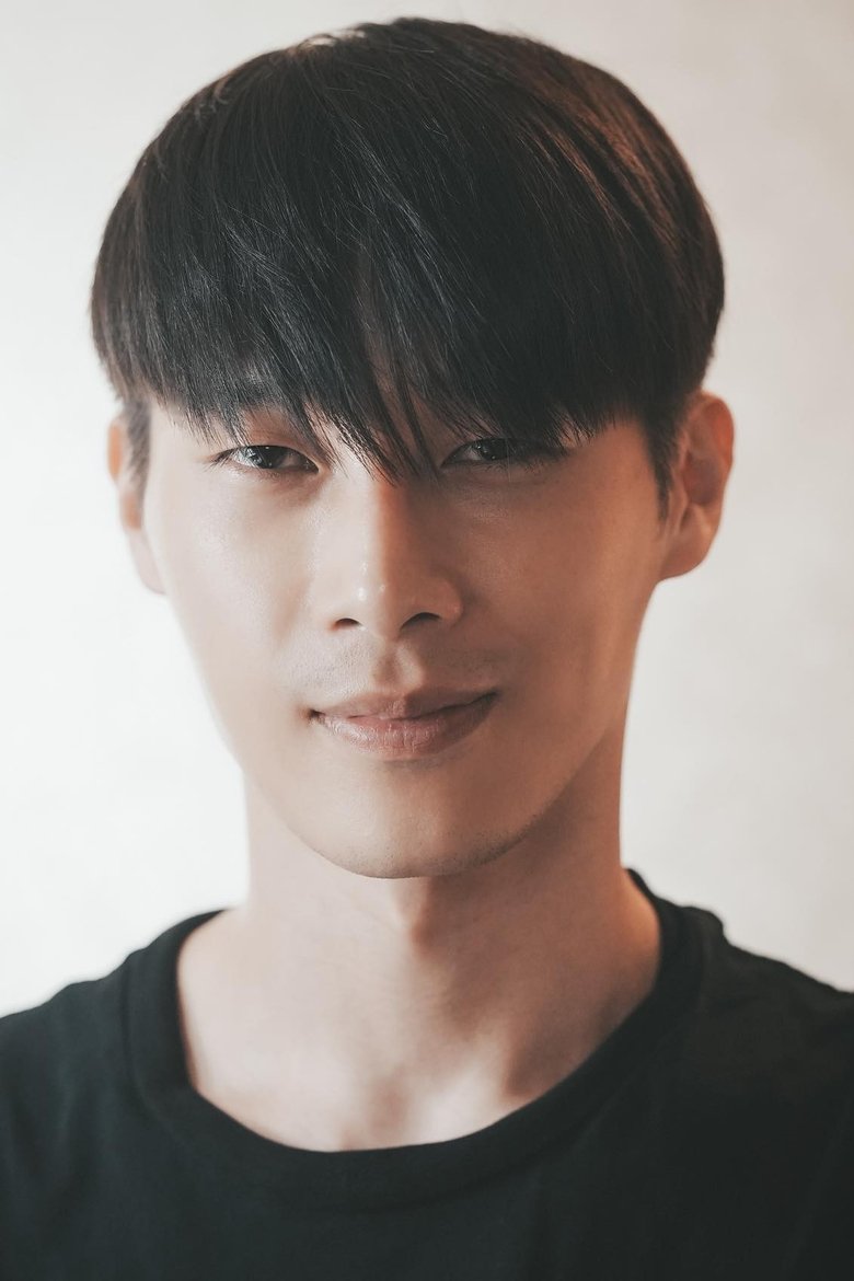 Portrait of Wayne Song